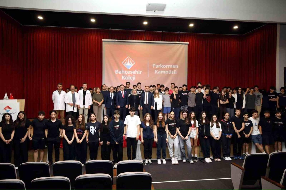 Rektörden Öğrencilere Meslek Seçimi Tavsiyesi