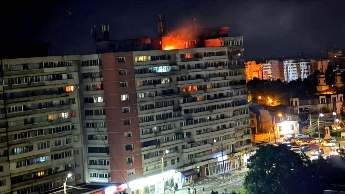 Romanya’da Rus İHA’sı Apartmana Çarptı