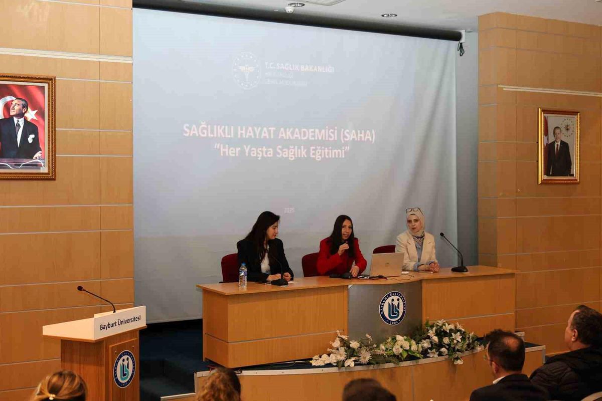 Bayburt’ta Hemşirelik Öğrencilerine Tanıtım Etkinliği