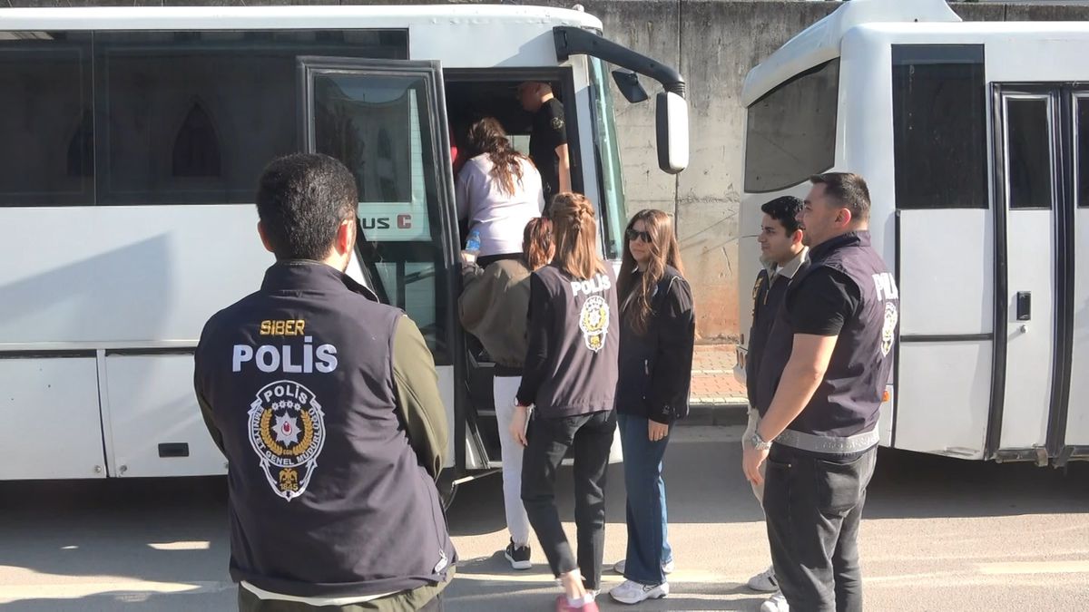 Sahte Araç Kiralama Çetesi Çökertildi
