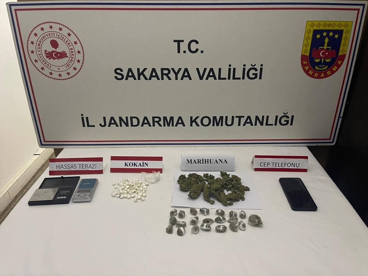 Sakarya’da Uyuşturucu Operasyonu: 2 Tutuklama