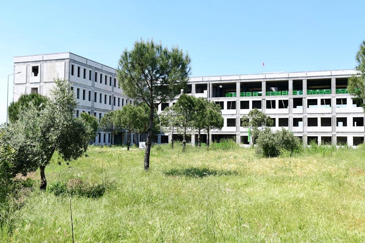 Salihli MYO’ya Yeni Eğitim Binası