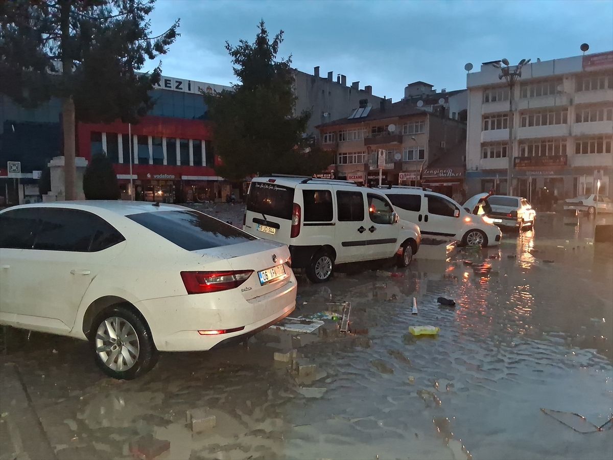Samsun’da Sağanak: Taşkın ve Su Baskınları