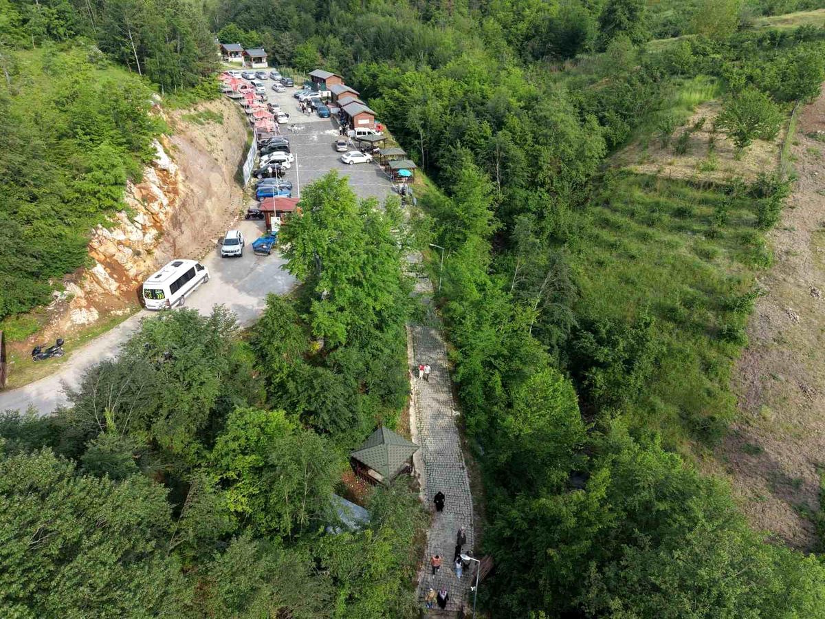 Düzce’de Sıcaktan Kaçış: Sarıkaya Mağarası
