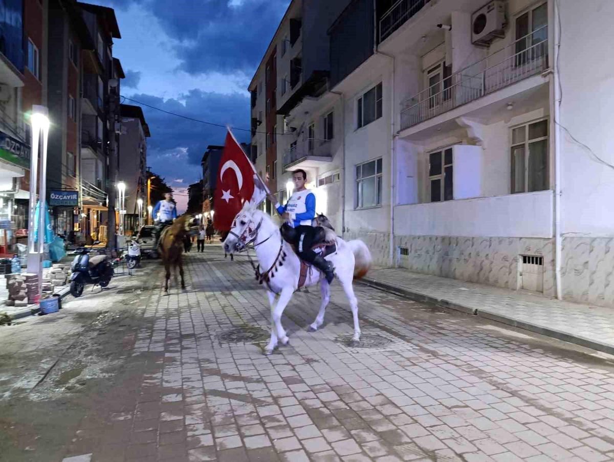 Selendi’de Gençlik Bayramı Coşkusu