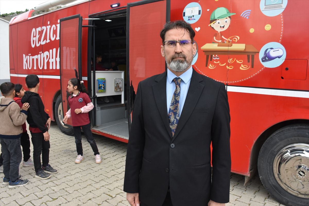 Şırnak’ta Gezici Kütüphane 60 Köye Ulaştı