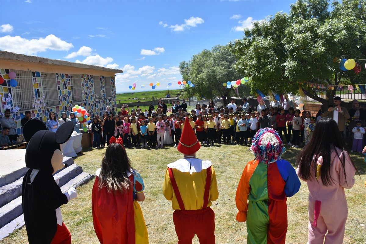 İdil’de Bahar Şenliği Coşkusu