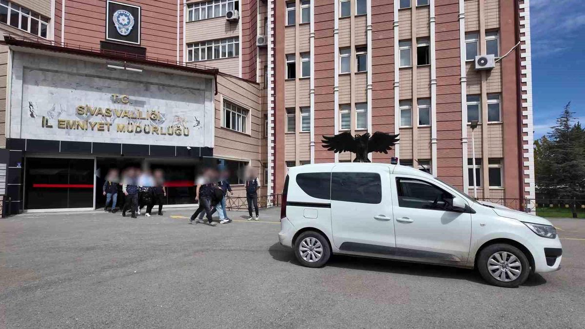 Yasa Dışı Bahis Operasyonu: 4 Kişi Tutuklandı