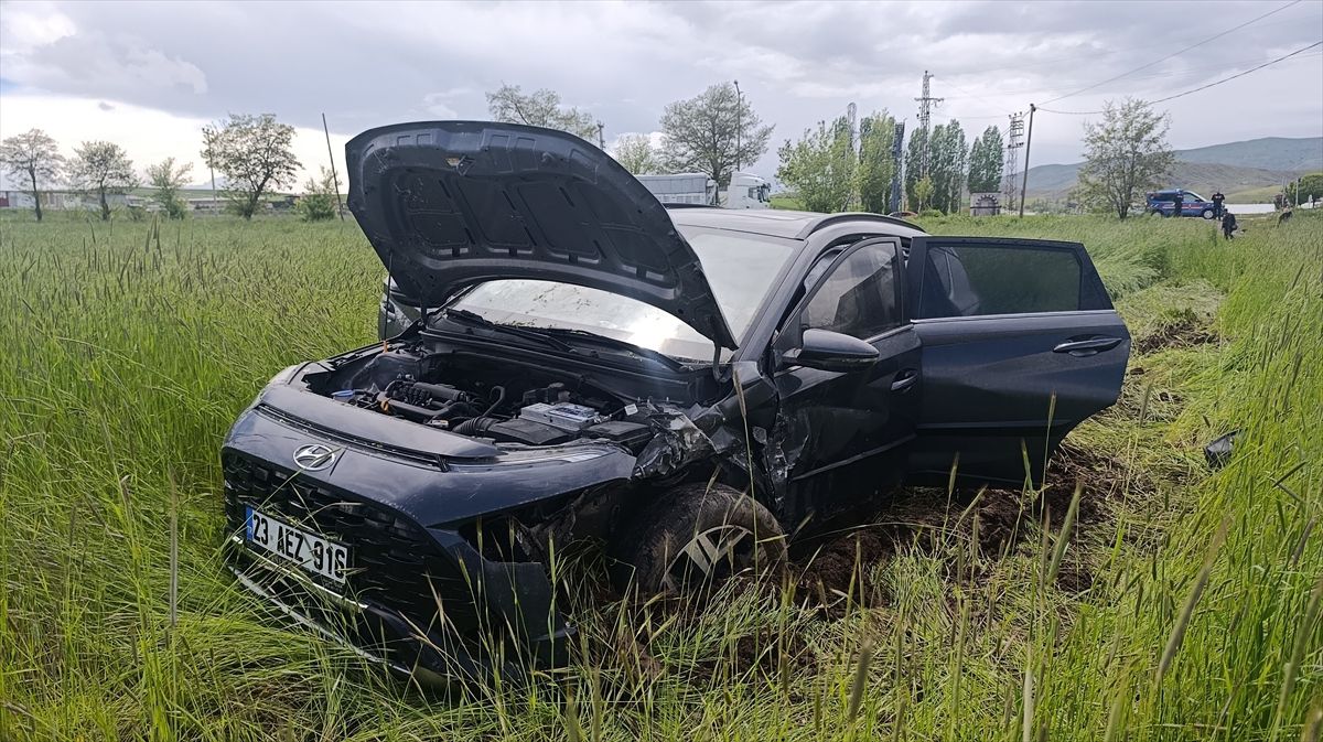 Şarkışla’da Trafik Kazası: 4 Yaralı