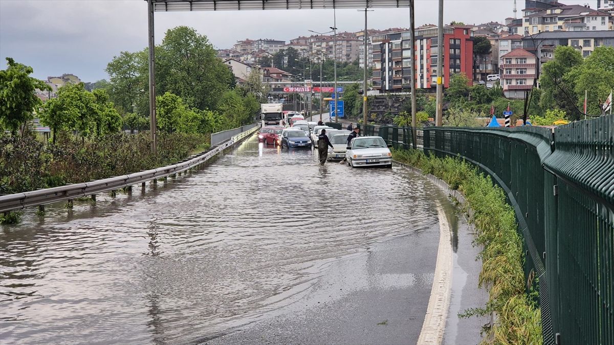 Zonguldak-Alaplı Yolunda Su Baskını