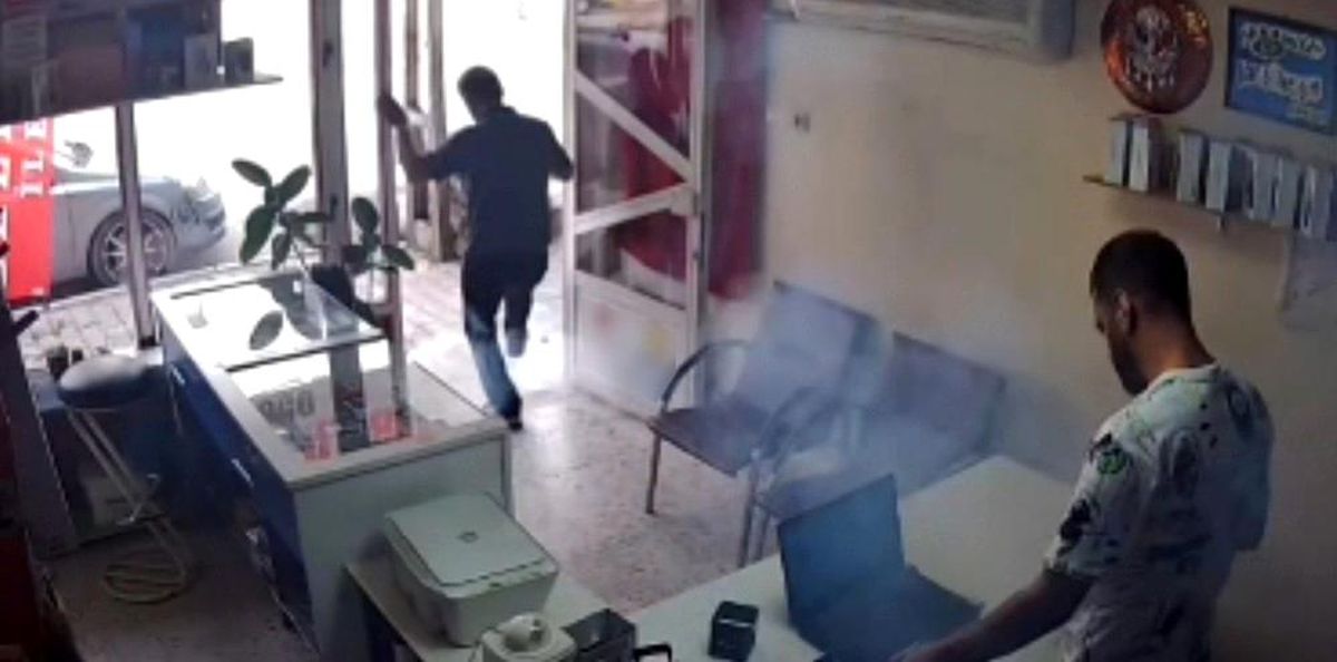Adana’da telefon tamiri sırasında batarya patlaması