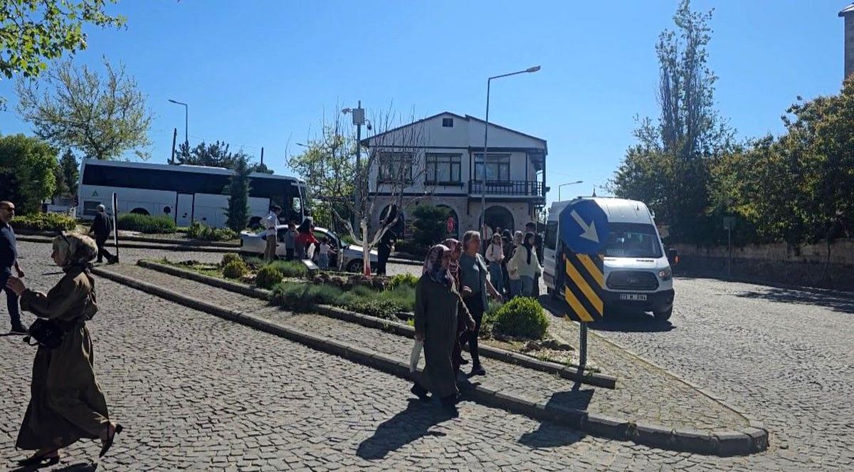 Elazığ’da Bayram Ziyareti: Harput’a Yoğun İlgi