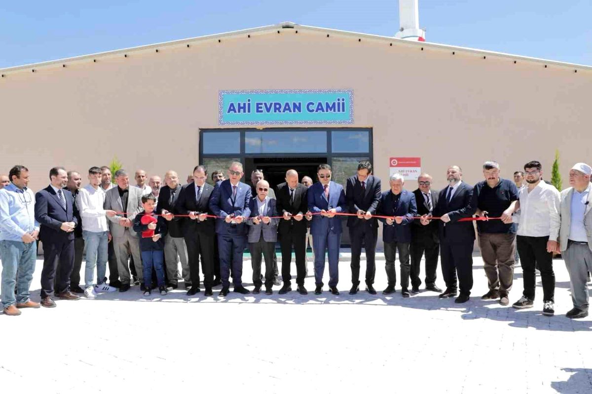 Tavşanlı’da Üç Yeni Yatırım Açıldı