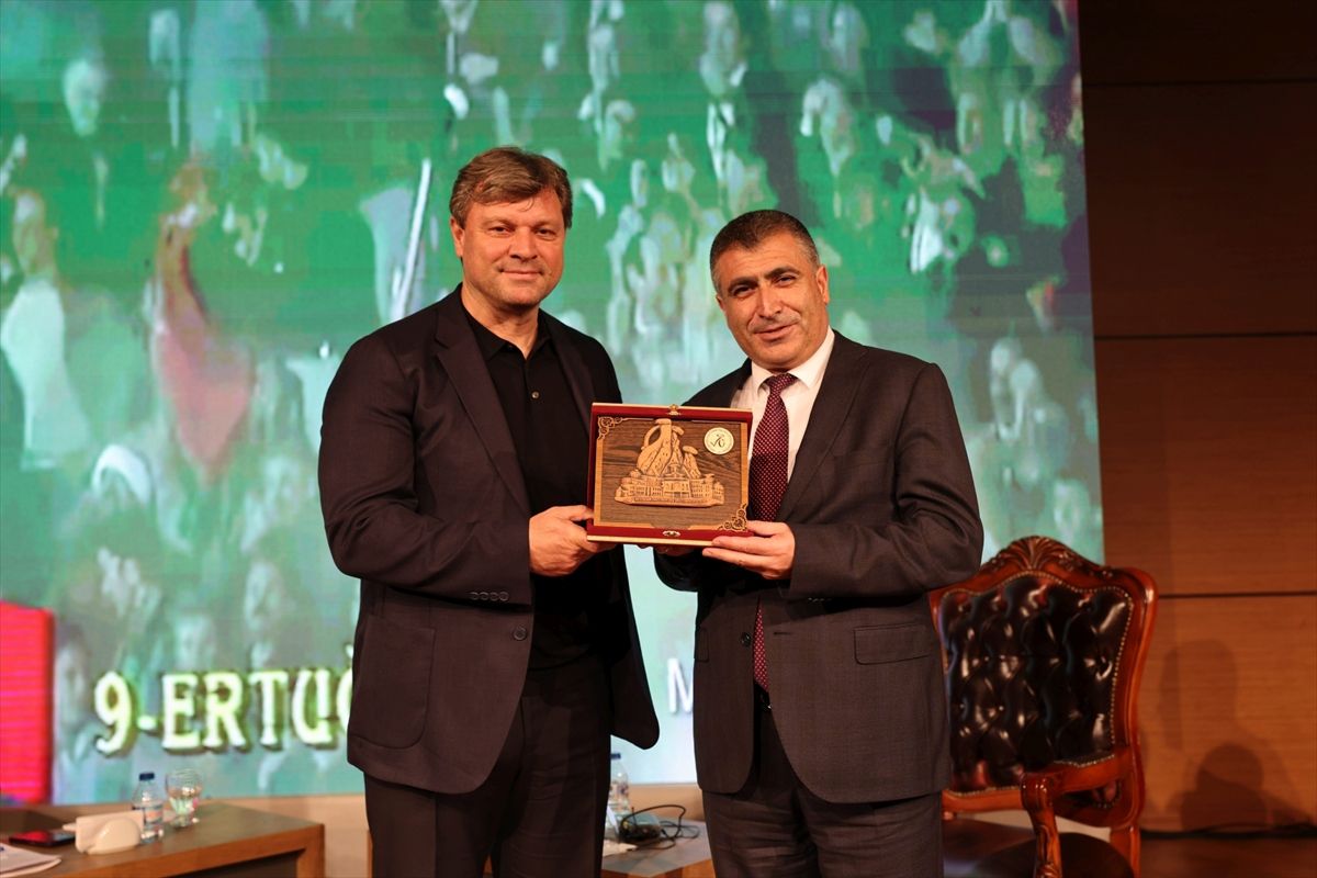 Ertuğrul Sağlam NEVÜ’de Başarıyı Anlattı