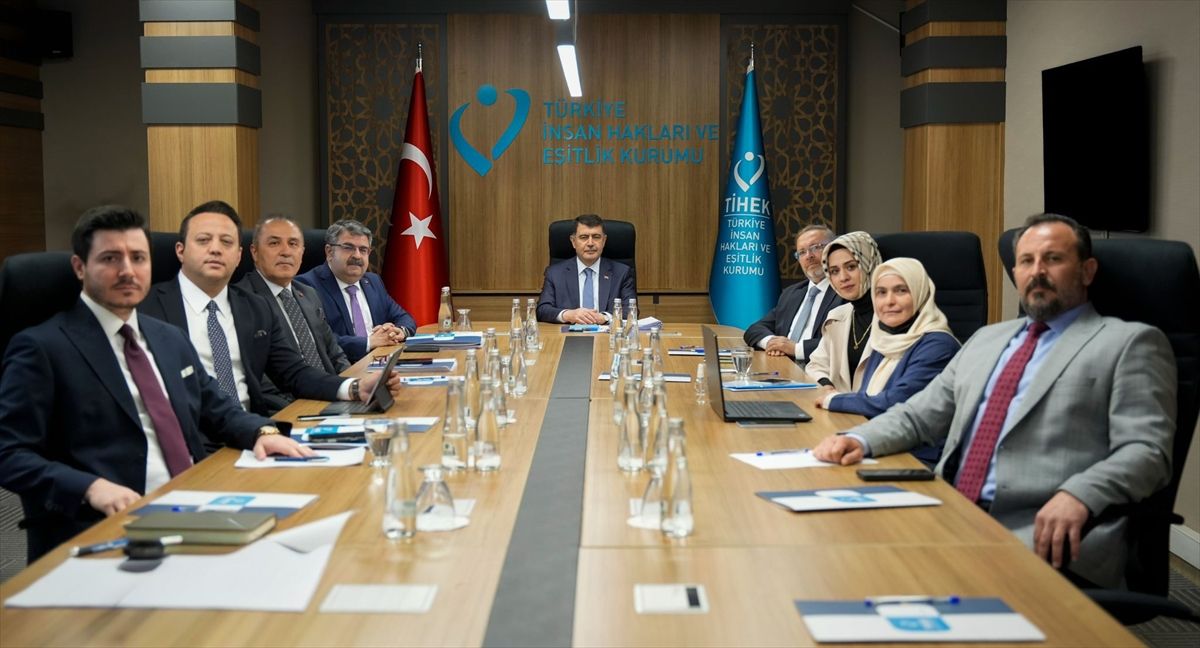 TİHEK’in yeni dönemdeki ilk kurul toplantısı Vasip Şahin başkanlığında yapıldı