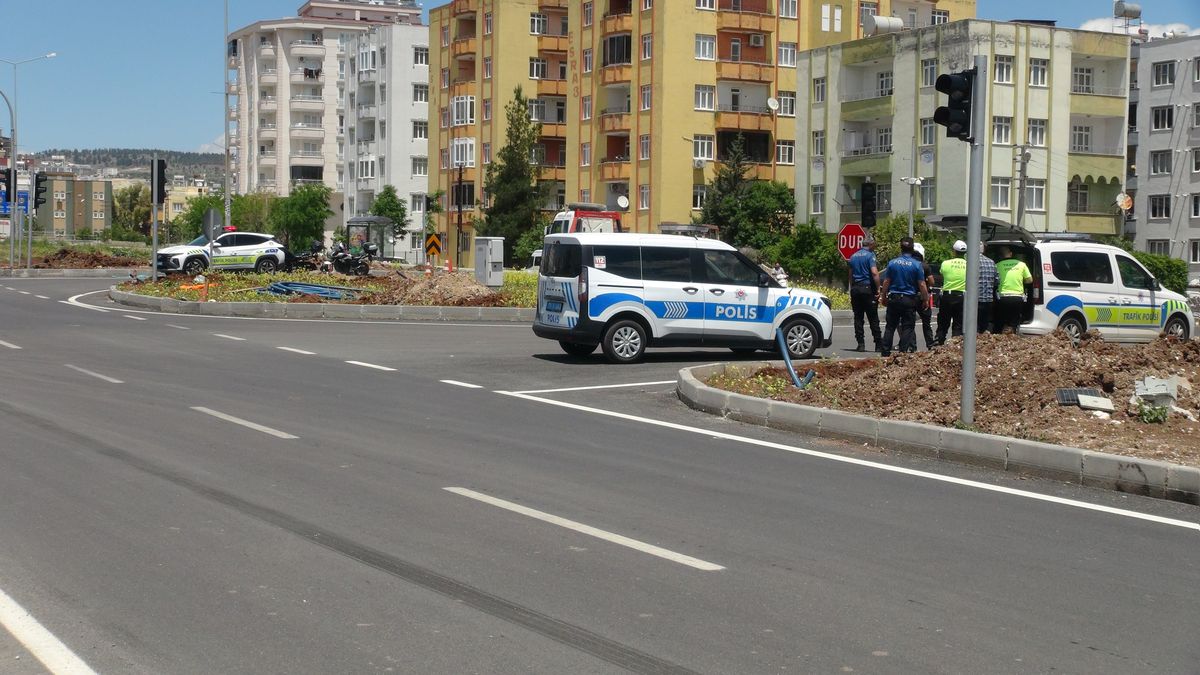Kilis’te TIR ile motosiklet çarpıştı