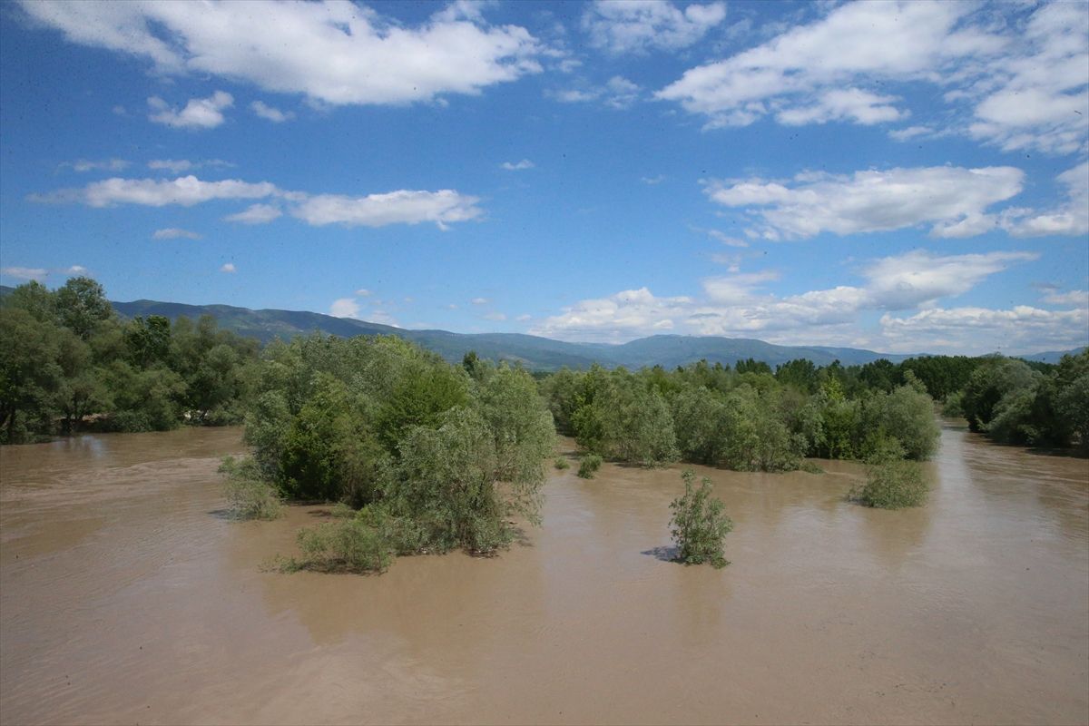 Niksar’da Taşkın Önlemleri Artırıldı
