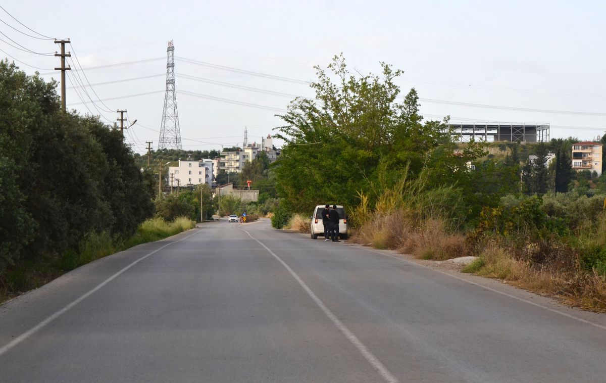 Antalya’da Yol Kavgasında 3 Kişi Öldü
