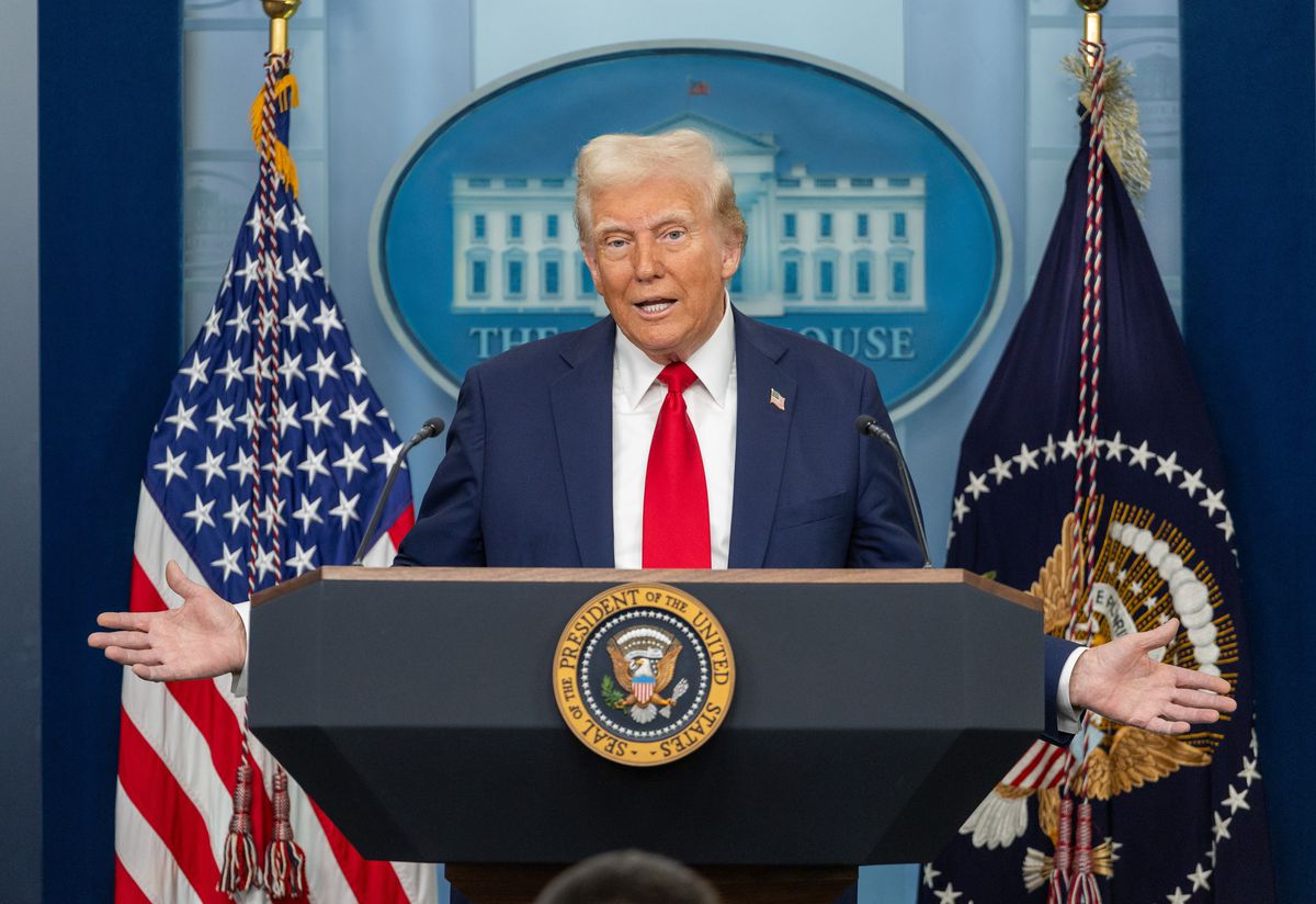 Trump’tan İran’a Uyarı