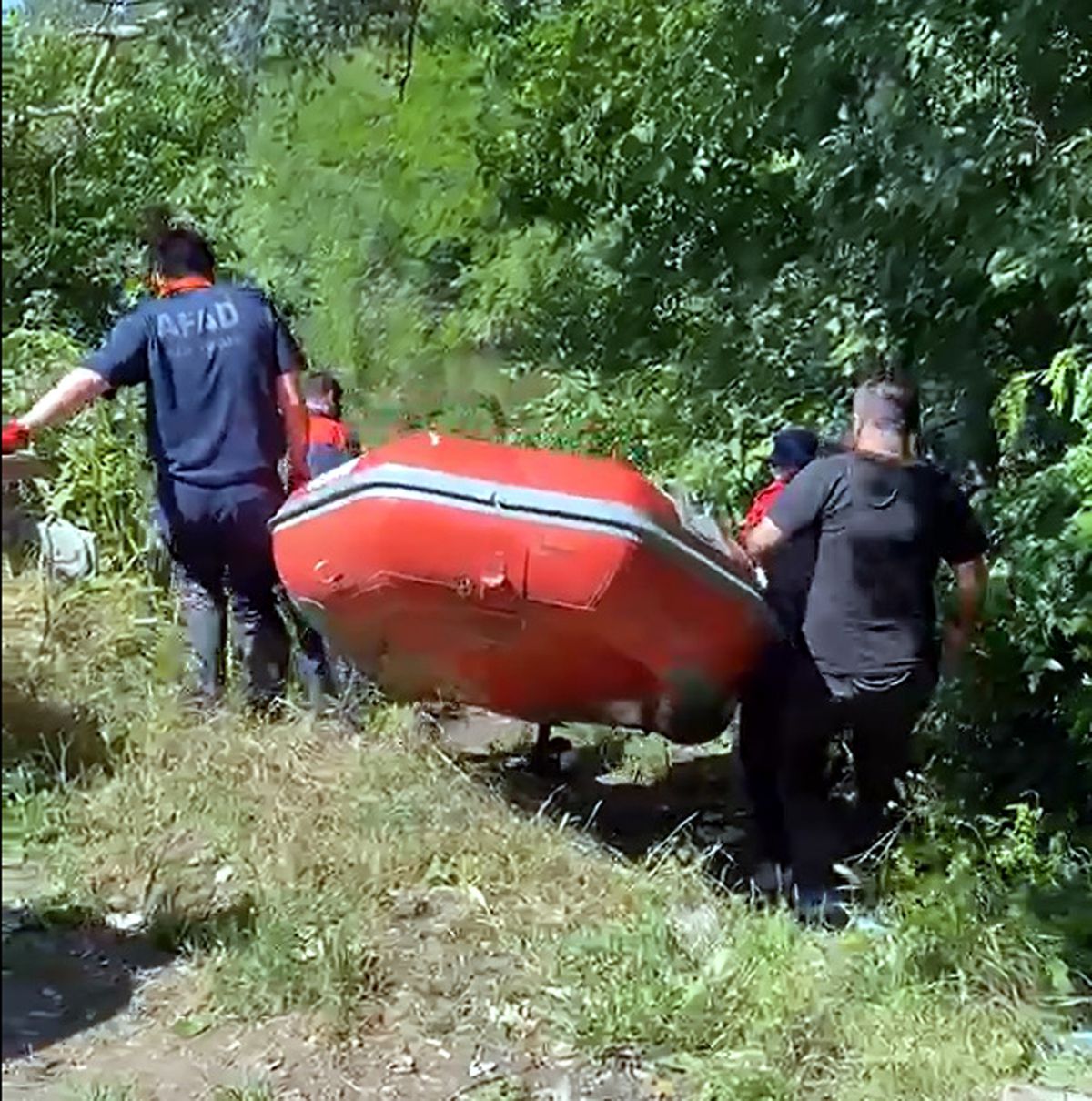 Edirne’de Tunca Nehri’nde Erkek Cesedi Bulundu