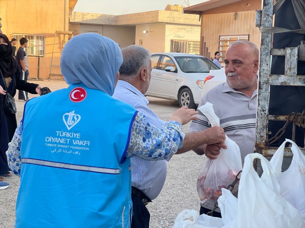 Kerkük’te Kurban Eti Dağıtımı