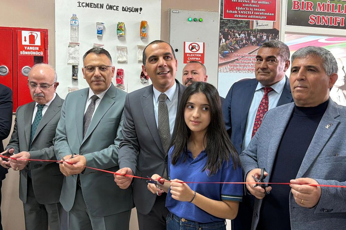 Türkiye’de bir ilk: ‘İki Devlet Tek Millet’ sınıfı açıldı