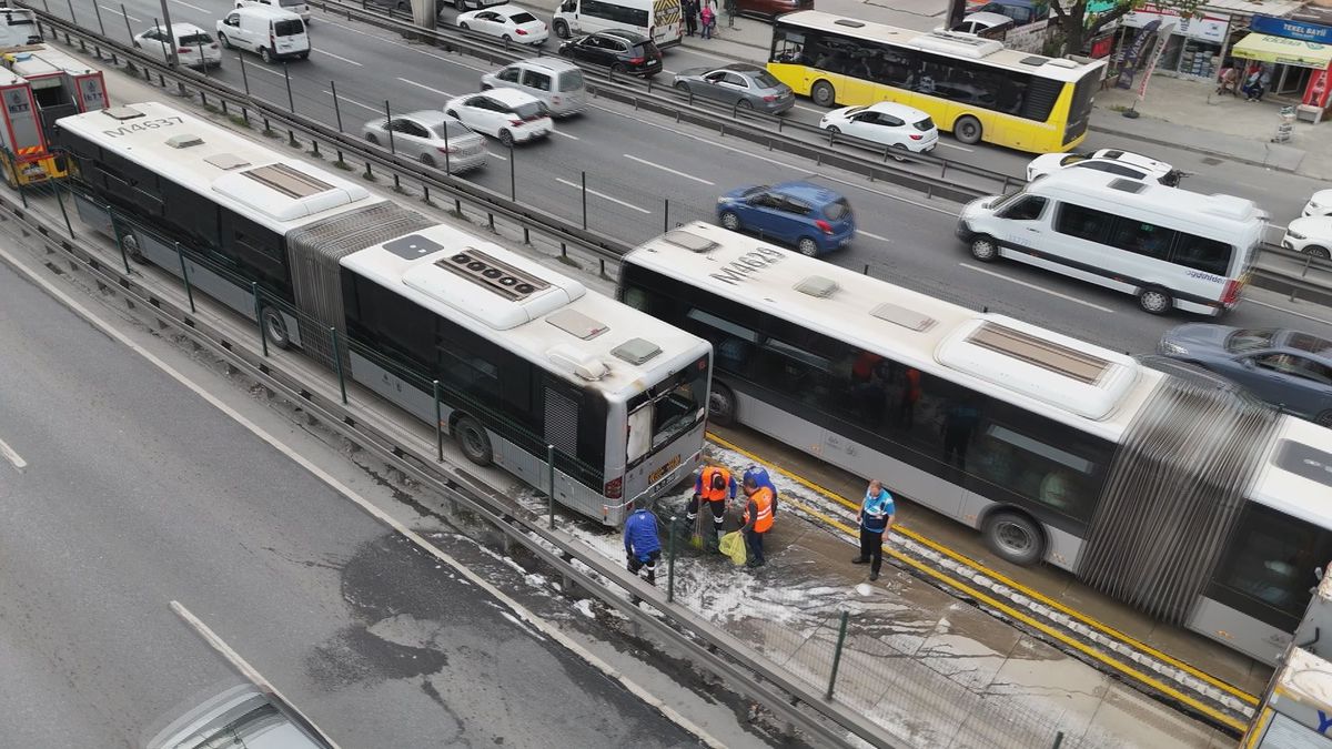 Tuzla’da Tersanede Yangın