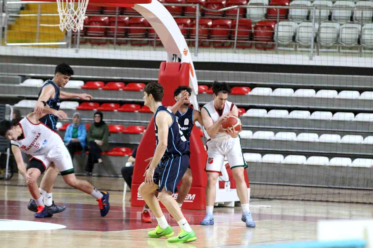 U18 Basketbol Şampiyonası’nda Çeyrek Finalistler Belli Oldu