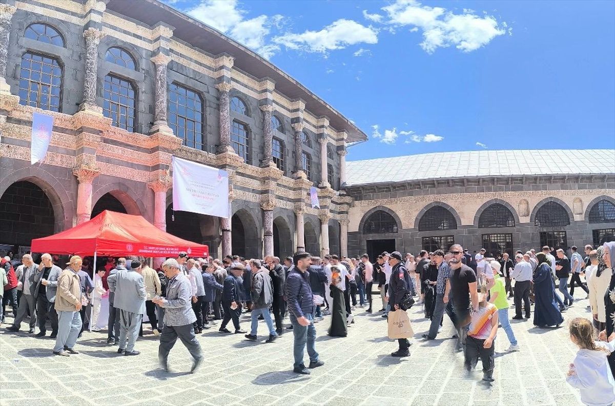 Vakıf Haftası’nda 4 ilde mevlit okutuldu