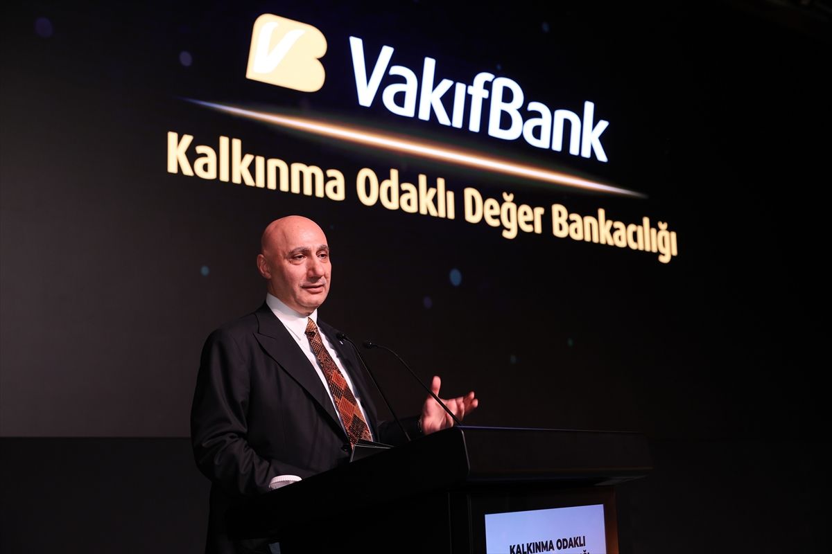 VakıfBank’tan 1,5 Milyar Avro Kredi