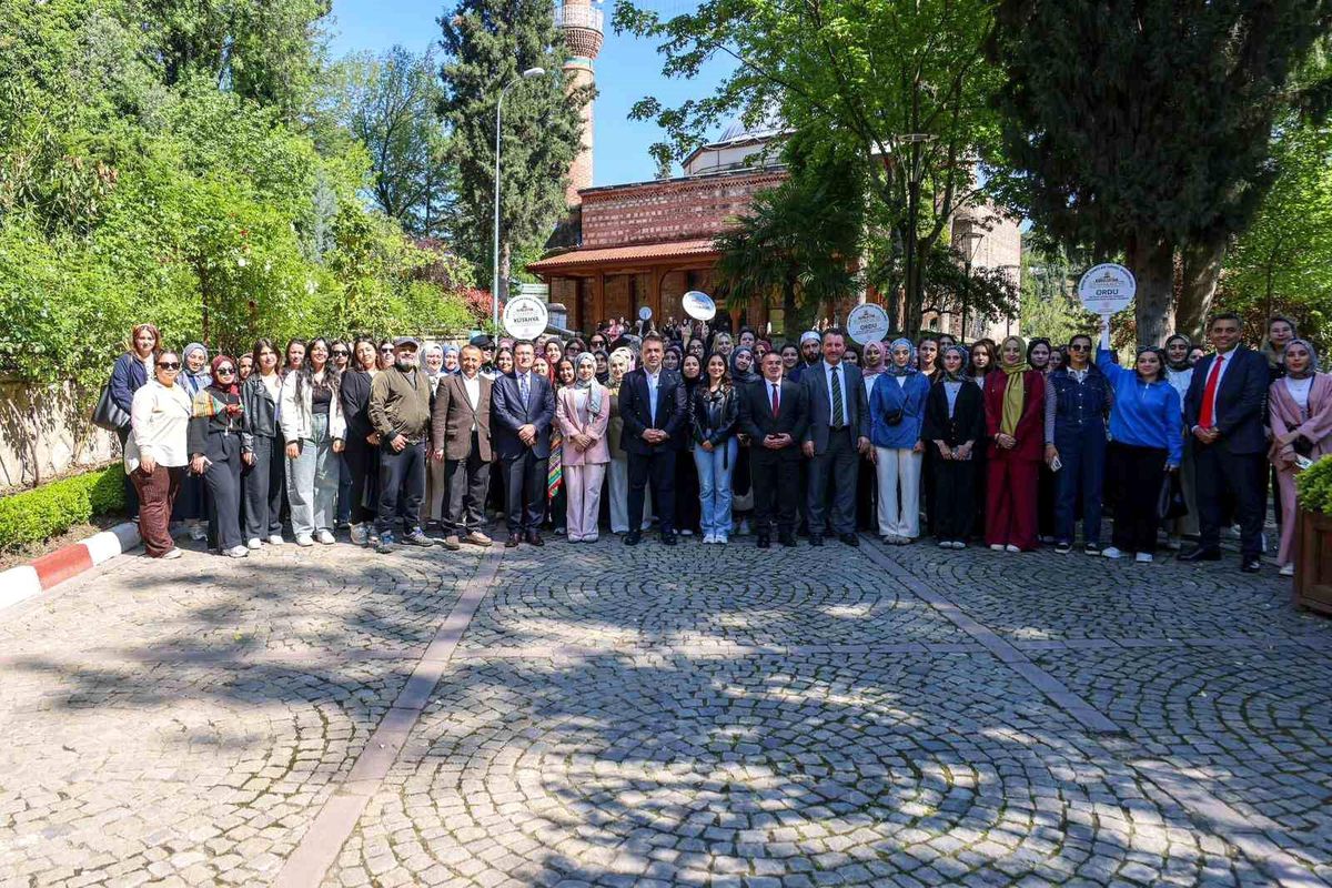 Bilecik’te Gençlerle Tarih Sohbeti