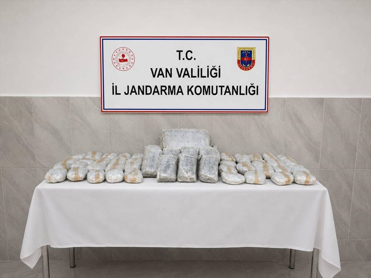 Van’da 42 Kilo Skunk Ele Geçirildi