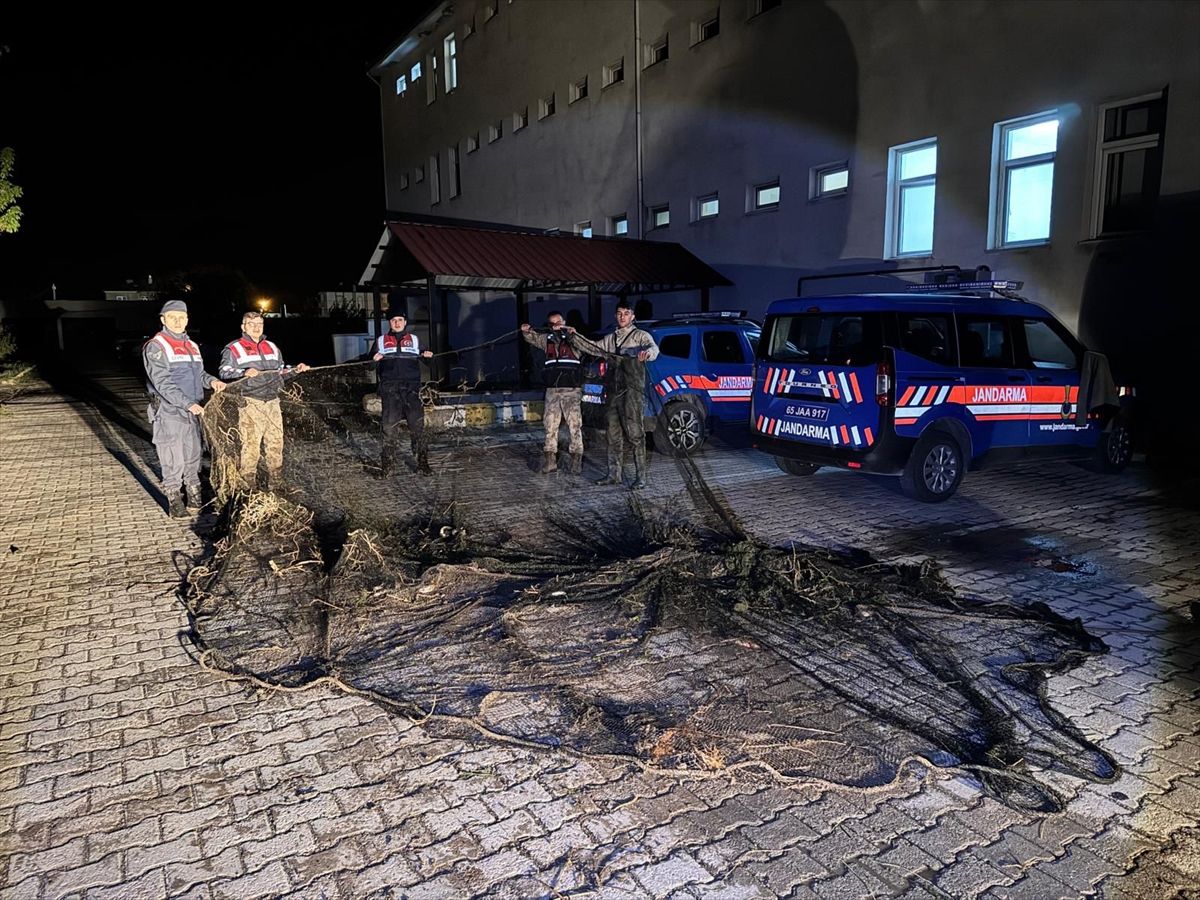 Van’da Kaçak İnci Kefali Avcılarına Ceza