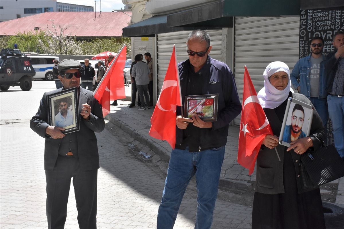 Van’da Ailelerin Evlat Nöbeti Devam Ediyor
