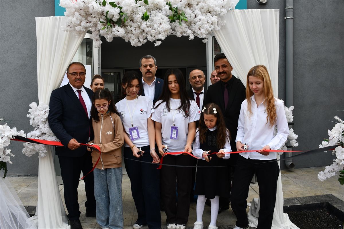 Vezirköprü’de Bilim Fuarı Açıldı