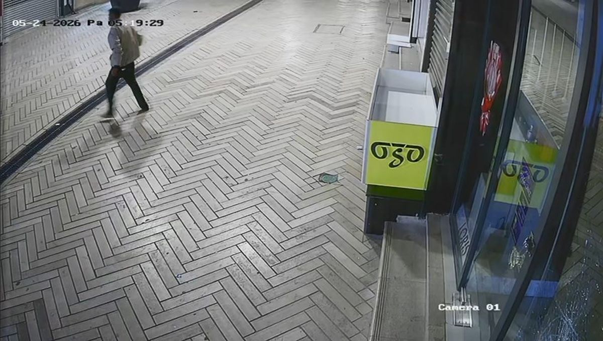İzmit’te yalın ayak cam kıran şüpheli gözaltında
