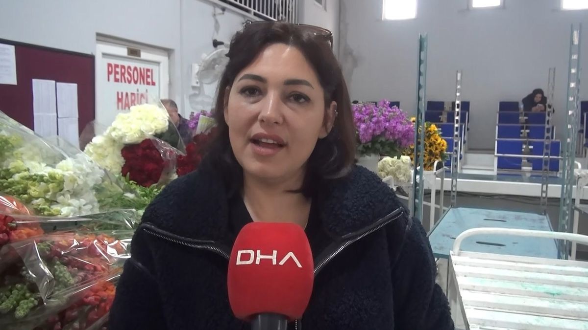 Yalova’da Anneler Günü İçin Çiçek Mezadı Yoğun!