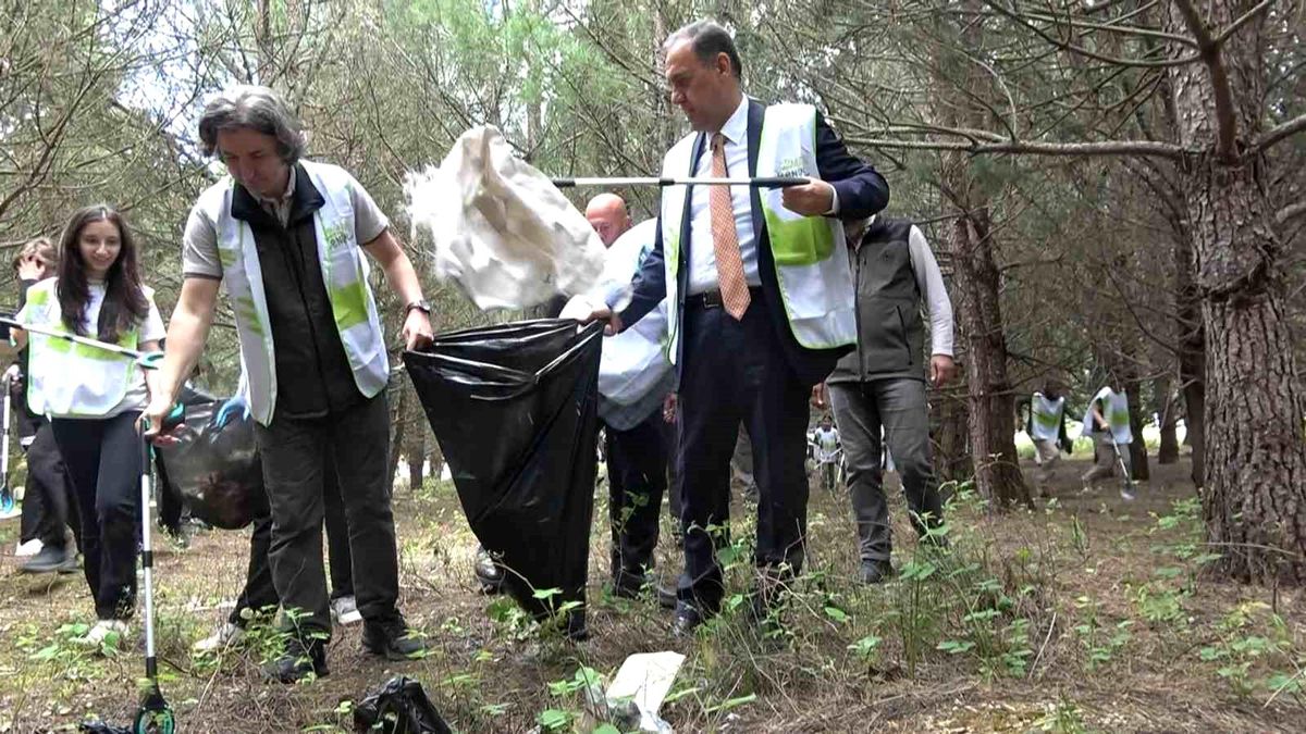 Yalova’da Orman Temizlik Etkinliği