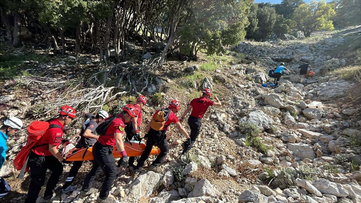 Babadağ’da yamaç paraşütü kazası: Rus turist ağır yaralı