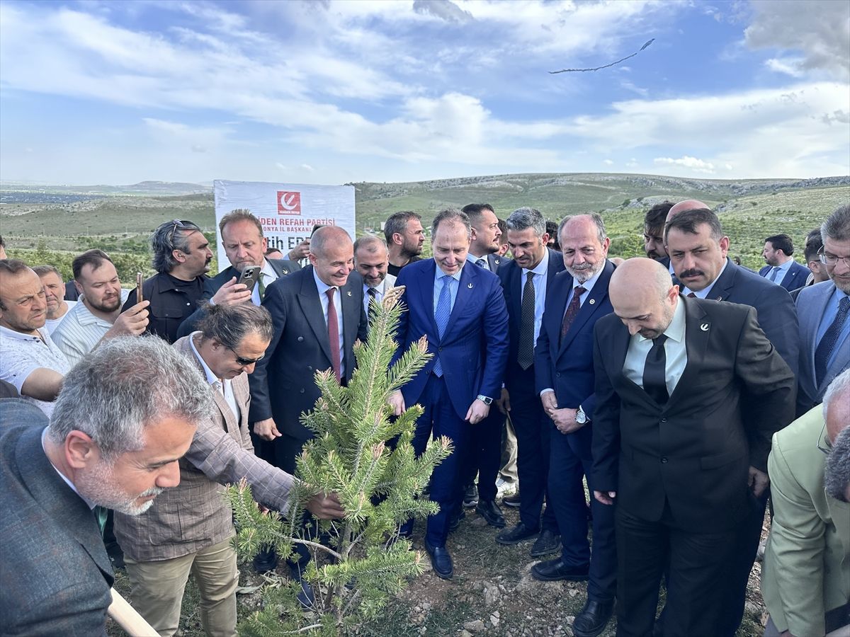 Erbakan’dan Manevi Kalkınma Vurgusu