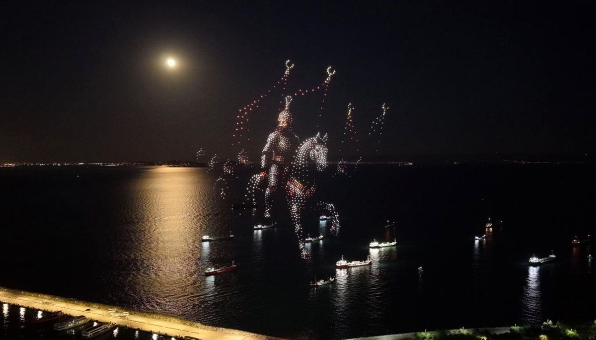 İstanbul’un Fethi İçin Dron Gösterisi