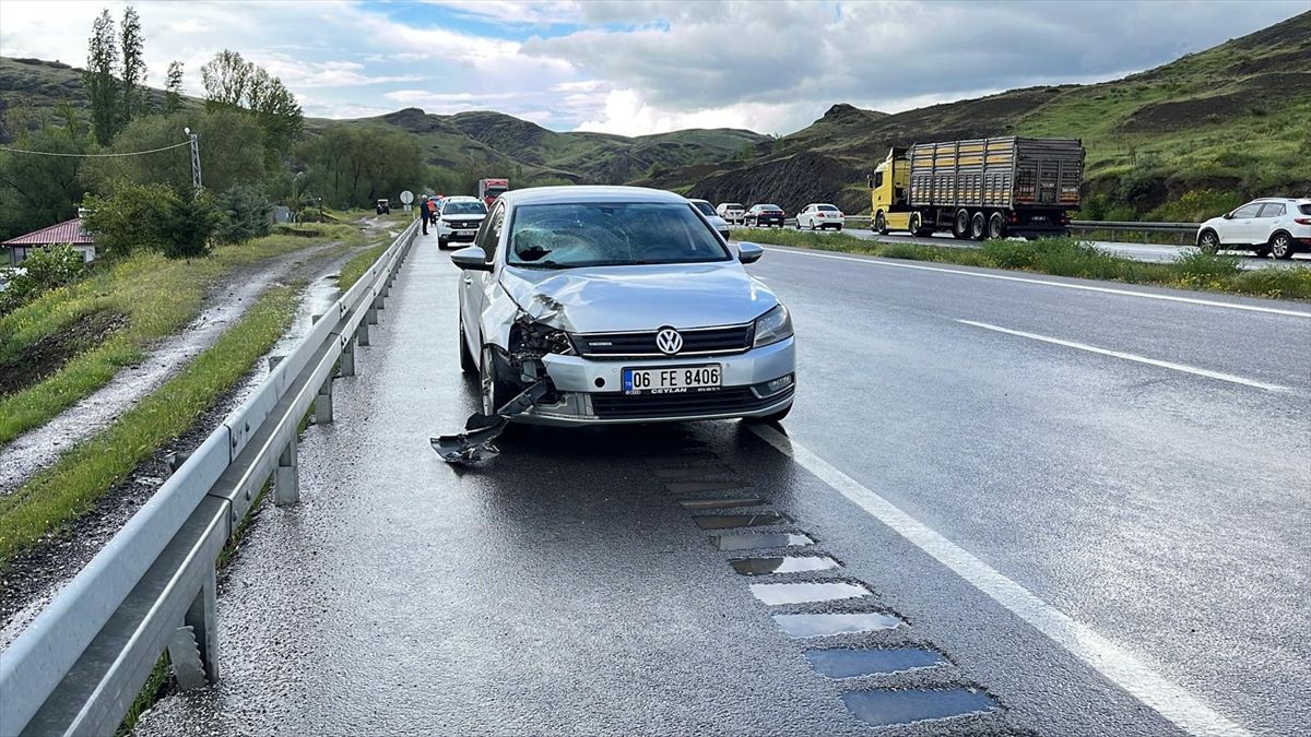 Yozgat’ta Kaza Yardımcı Olmaya Çalışırken Hayatını Kaybetti
