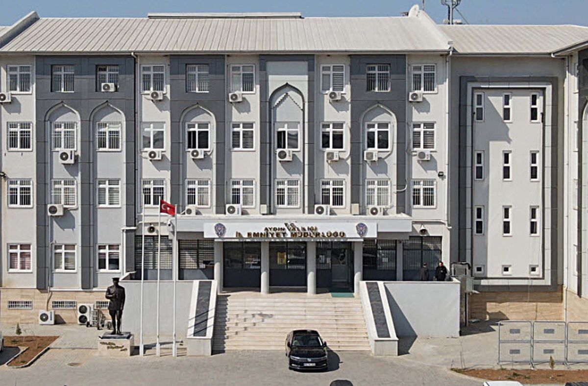 Kuşadası’nda Kaçak Göçmen Operasyonu
