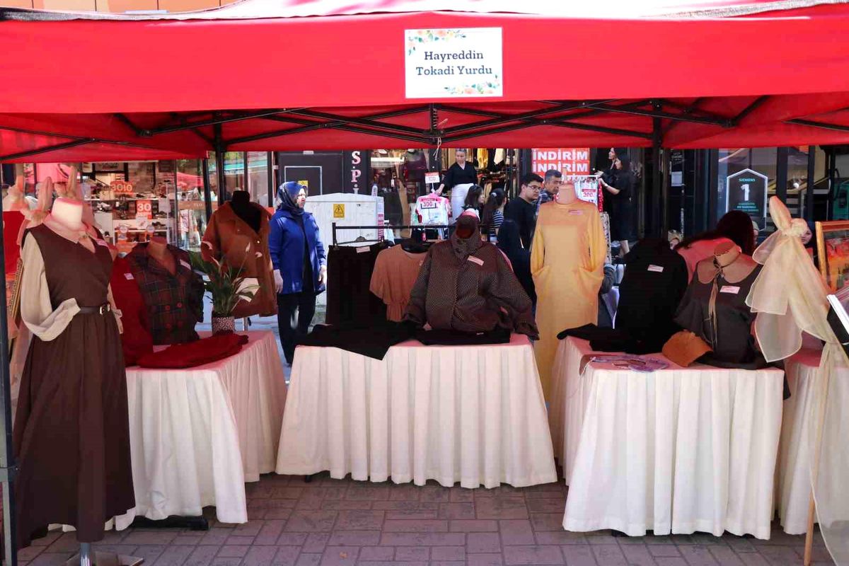 Bolu’da Öğrenci Sergisi
