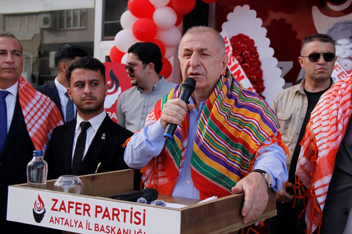 Özdağ’dan CHP’ye Mahkeme Uyarısı