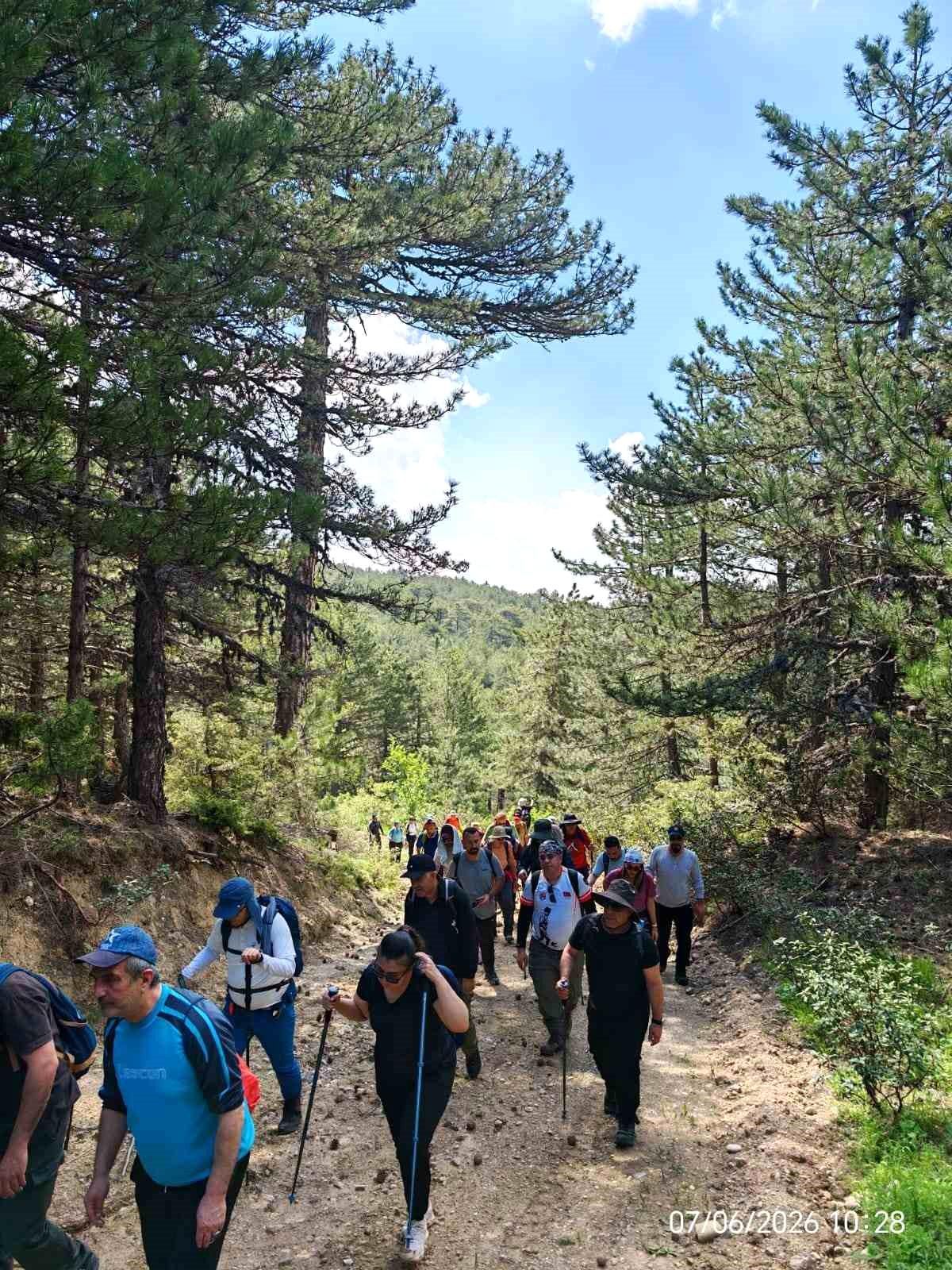AFDOS Doğa Yürüyüşü Çukurca’da Gerçekleşti