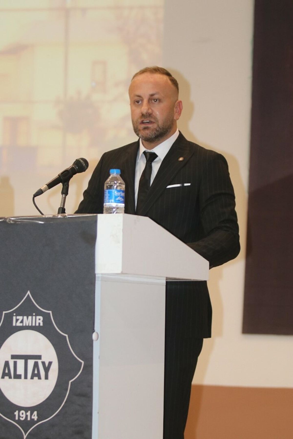 Altay Sıkıntılı Sezonu Geride Bıraktı