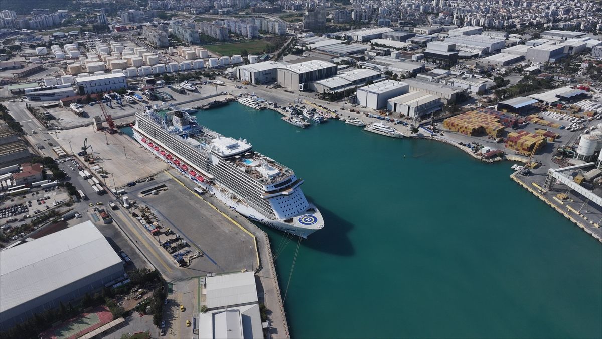 Antalya’da Kruvaziyer Turizminde Artış