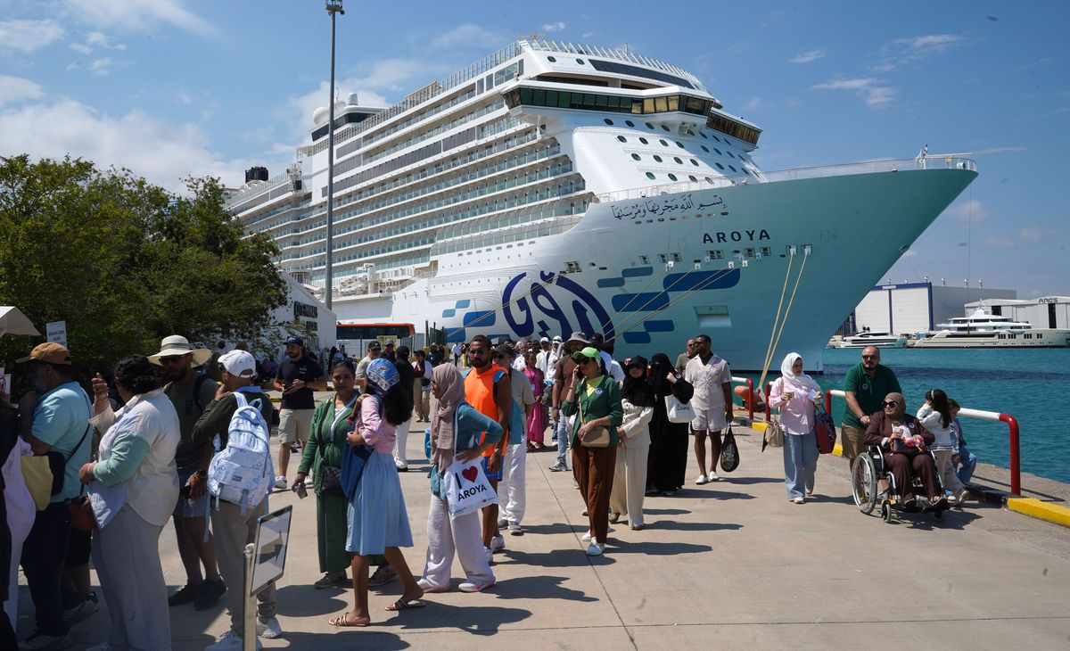 Dünyanın En Büyük Kruvaziyeri AROYA Antalya’da