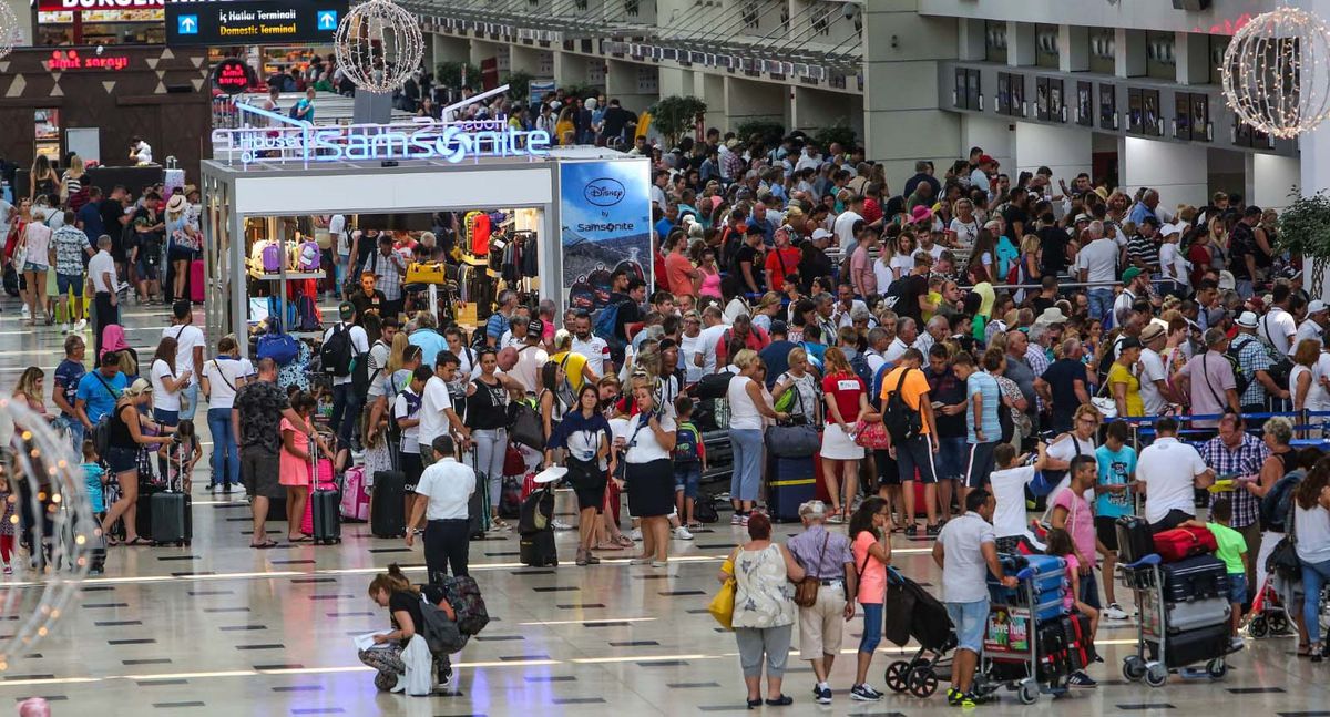 Antalya’ya 5 Ayda 3,5 Milyon Turist Geldi